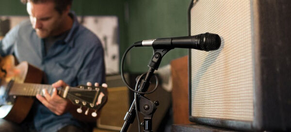SHURE PGA57-XLR Dinamik Mikrofon