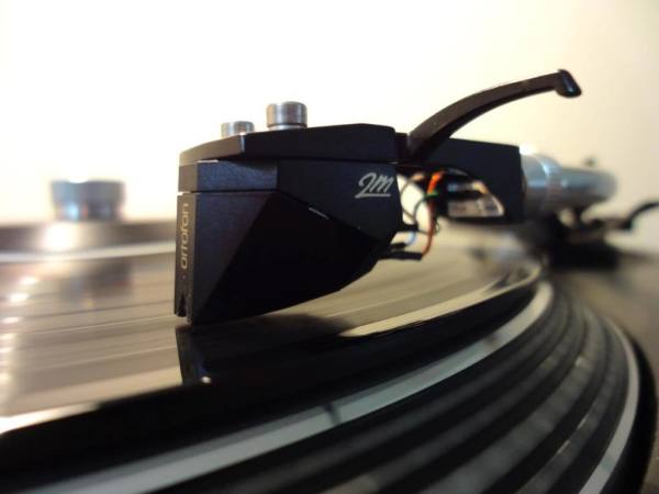 ORTOFON 2M Black Pikap İğnesi