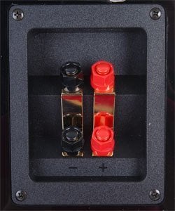 YAMAHA NS- 555 Kule Tipi Hoparlör Çift